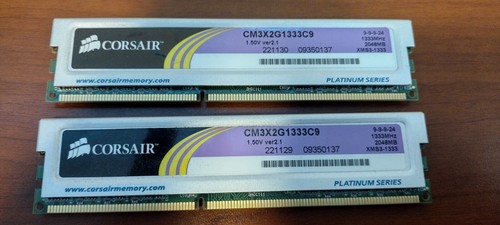 Kit de RAM de escritorio disipador térmico DDR3 CORSAIR 4 GB (2x2 GB, 1333 MHz, CM3X2G1333C9) - Imagen 1 de 2