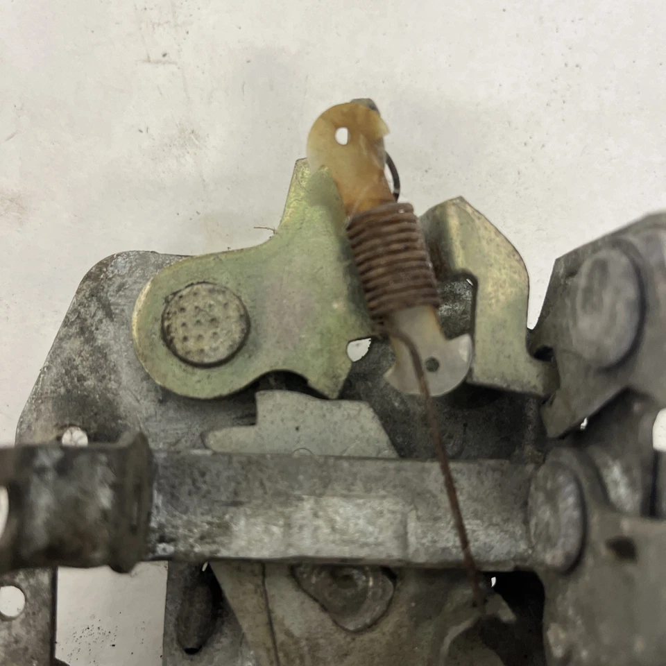 Mustang Cougar 1969 1970 usado buenos pestillos de puerta par conjuntos 69-70 Mach 1 XR7 Foto 4 de 4