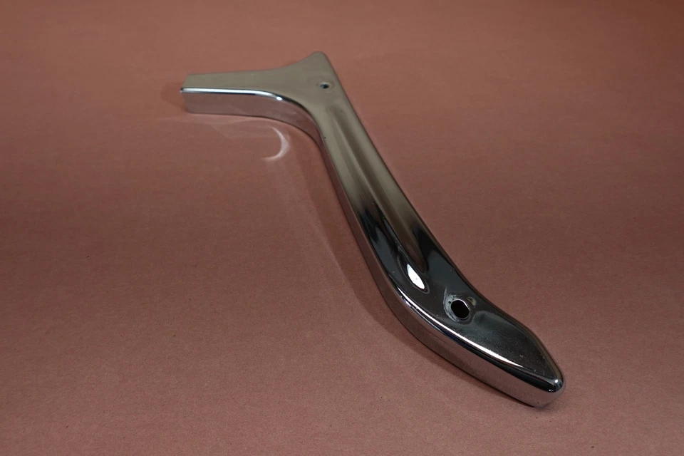 Yamaha VStar 1300 V Star XVS1300 2007-2015 respaldo lateral izquierdo barra Sissy Foto 2 de 4