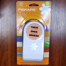 Fiskars Thick Material Floral Frenzy 1.5" Lever Punch 108990-1002