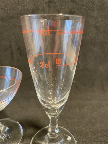 2 Vintage Collectable Measuring Glasses, Shot Glasses Liquor Glasses, 4cl & 2cl - Picture 3 of 6