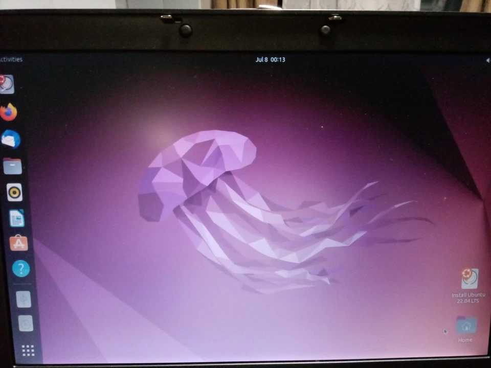 Linux Operating Systems Multi boot fast USB 3.2 32GB (10 in 1) - Image 2 of 4