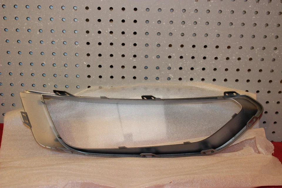 BMW 228I 328I 320I 2014-2016 luz antiniebla izquierda izquierda conductor embellecedor 51 11 7 351 835 OEM Foto 2 de 4