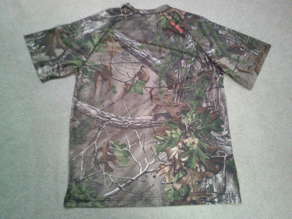 Game Winner T Shirt Mens Small Green Camo Realtree - Image 2 of 4