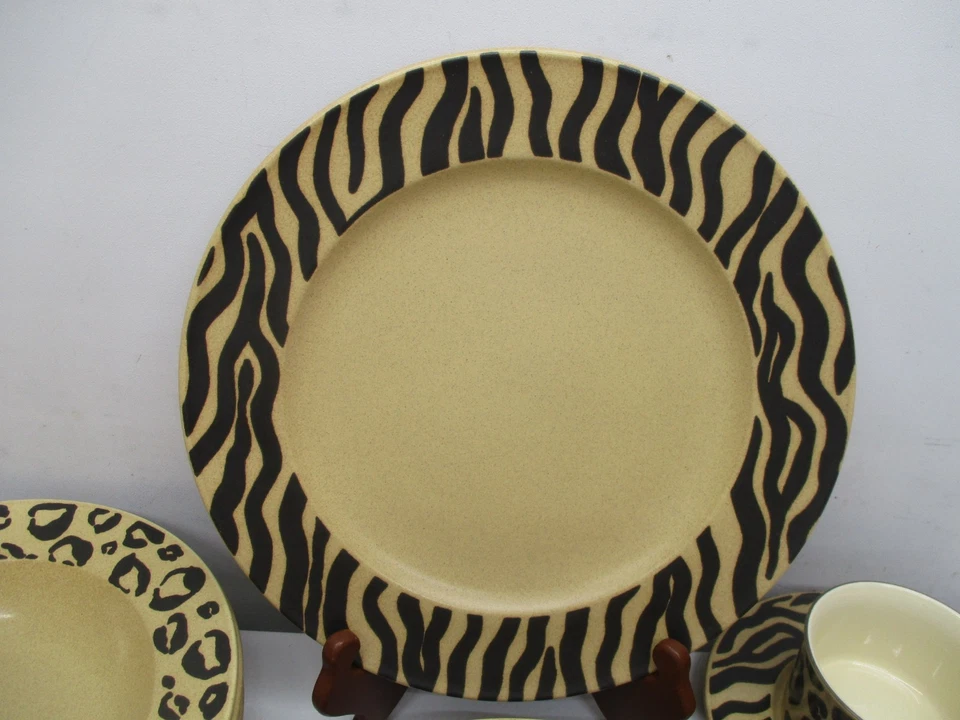 RARE MIKASA "JUNGLE CHARM" (20) Piece Dinner Set  Service For 4 Malaysia - Image 4 of 4