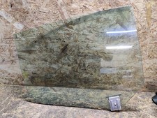 Mercedes-Benz CLA C117 X117 W117 2017 Fenster Scheibe Tür hinten VLM35282 Mercedes-Benz CLA C117 X117 W117 2017 Fenster Scheibe Tür hinten VLM35282