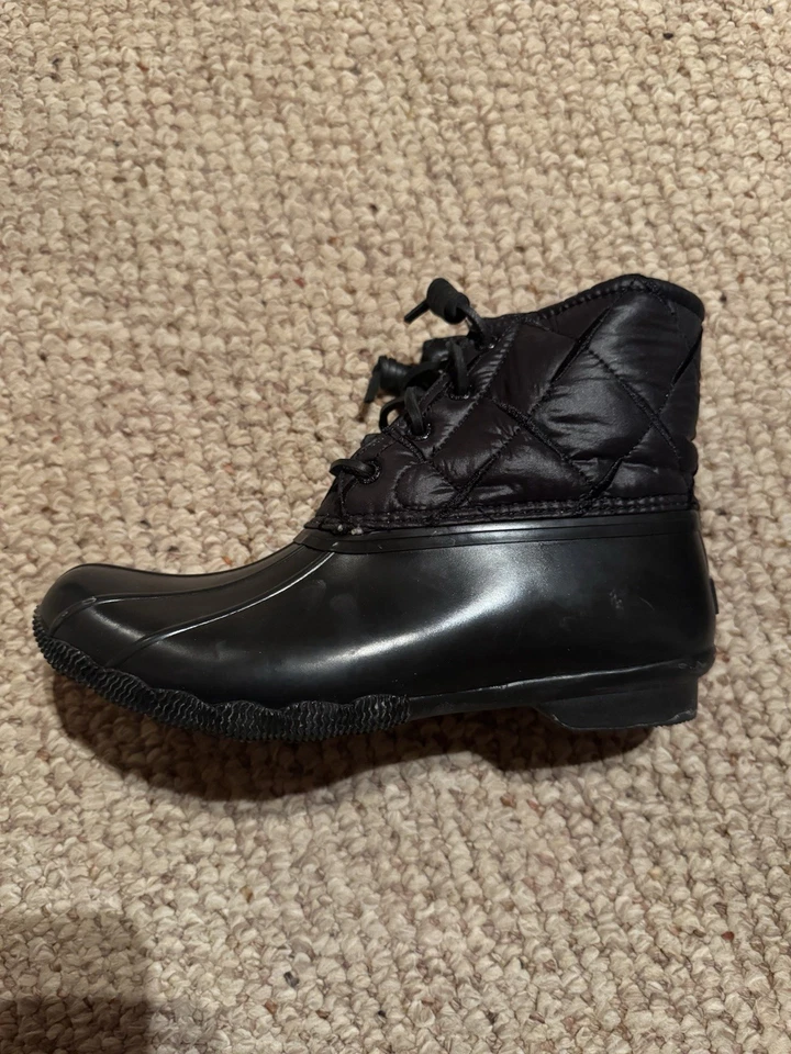 Bota de pato acolchada de agua salada Sperry para mujer negra talla 7,5 Foto 3 de 3