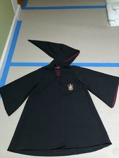 Authentic Universal Studios Wizarding World of Harry Potter Gryffindor RobeXXXXS