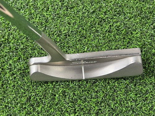 SCOTTY CAMERON PRO PLATINUM LAGUNA 2 PUTTER 33" GOOD CONDITION - Picture 9 of 13