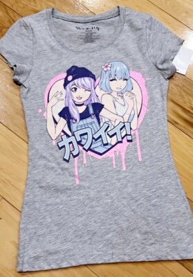 New Juniors Kawaii Heart Graphic Tshirt Size  XL(15-17)