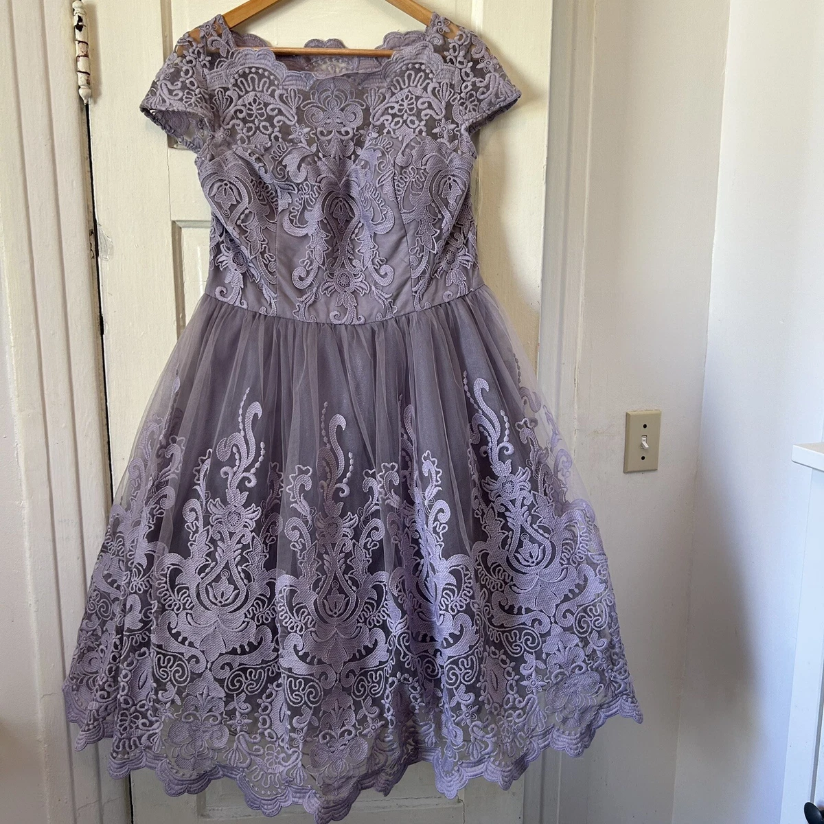 Chi chi top london curve dresses