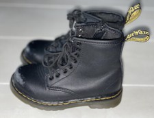 Dr. Martens 1460 1 AW004 Toddler Leather Boots US Size 9 Black Slip Resistant