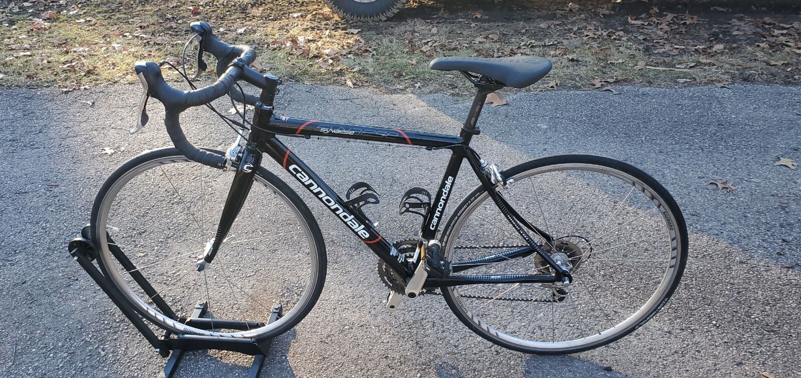 2006 Used Cannondale Synapse black 105 Handmade in the USA Shimano 49cm?