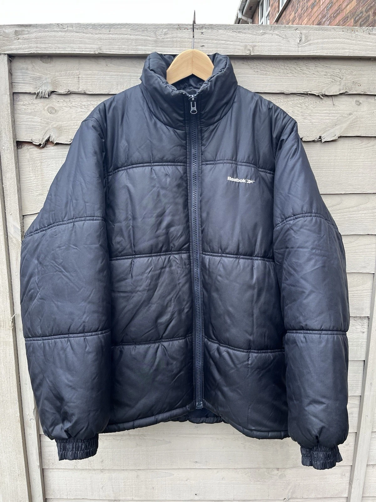 Vintage Reebok Essentials Padded Navy Puffer Jacket Size Medium