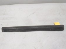 Mercedes W123 original Zierleiste unten Tür hinten rechts Bj.1980 Mercedes W123 original Zierleiste unten Tür hinten rechts Bj.1980