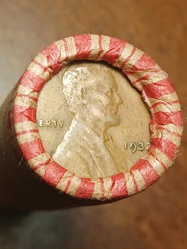 unsearched 1909-1958 P.D.S.  Lincoln wheat cent ,penny roll,with 1932/BU Tails
