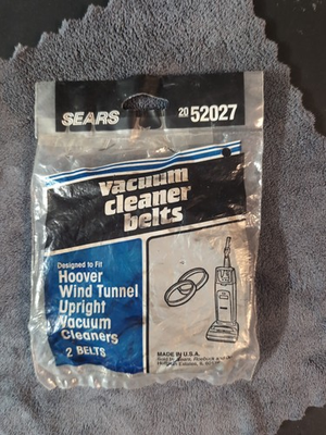 #ad Sears Hoover Wind Tunnel Upright Vacuum Cleaner 2 Belts Sears 2052027 $4.11
