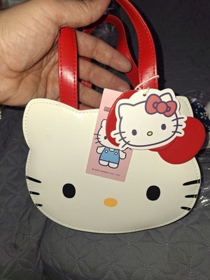 NWT: Hello Kitty Classic Style Storge Bag.