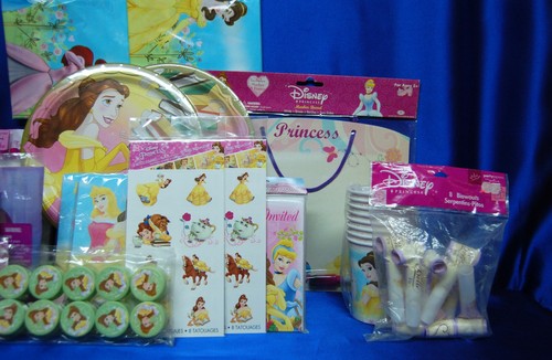 Belle Princesses Party Set # 20 Plates Napkins Tablecover Invites Hats Balloons - Picture 5 of 8
