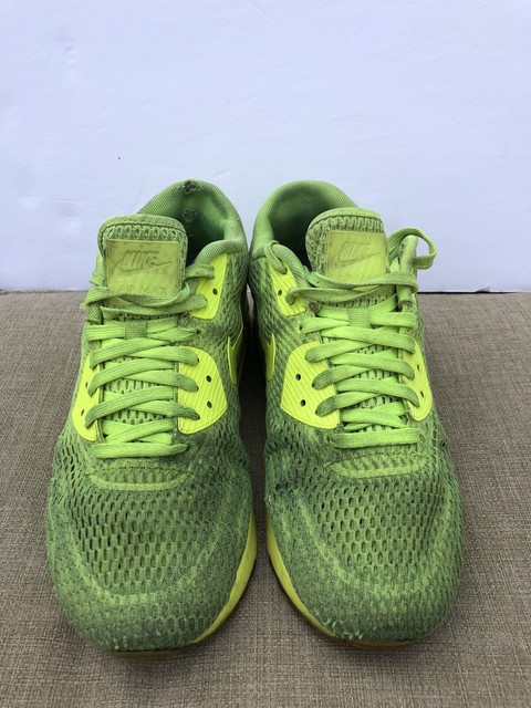 air max 90 hyperfuse volt