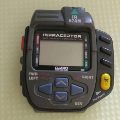CASIO CYBER CROSS JG-100 Vintage Game Communicator watch CASIO CYBER CROSS JG-100 Vintage Game Communicator watch