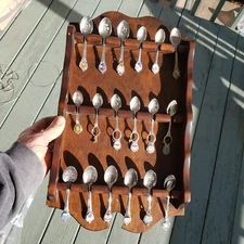 Vintage Wooden Display Rack Spoons Cities States Cornwall Wood 18 Spoons