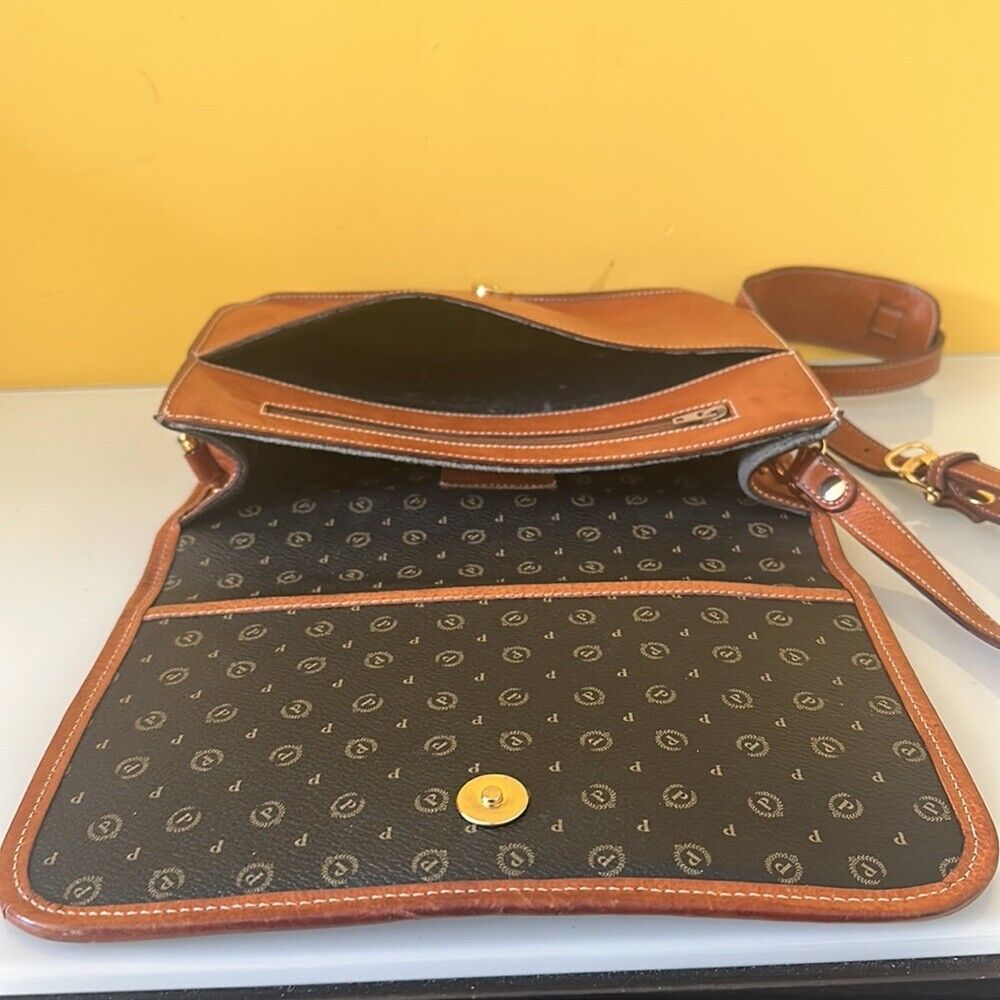 Pollini Logo Vintage Black Brown Monogrammed Leather Pollini Logo Vintage Black Brown Monogrammed Leather