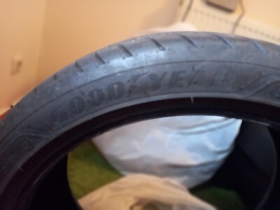 4 x Goodyear F1 Eagle Asymmetric 215 40 18 Sommerreifen