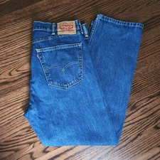 Levi's 505 38 x 30 Jeans Regular Fit Straight Leg 100% Cotton Blue Denim EUC