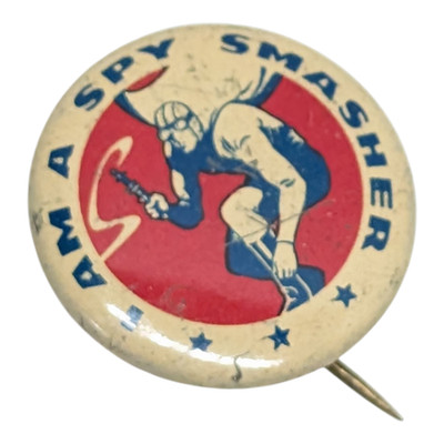 1940s I Am A Spy Smasher comic book tin litho 7/8'' pin