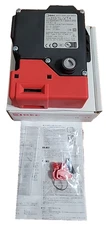 NEW IDEC HS1L-VT4 Safety Door Lock Switch HS1L-VT40KMSRM-TK2776 FREE SHIPPING