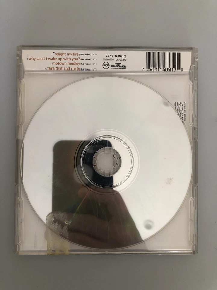 Take That Ft. – Relight My Fire ST-K411 - Bild 2 von 3