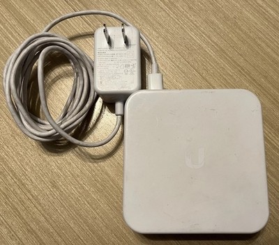 Ubiquiti AmpliFi AFI-INS-P Instant MeshPoint Unit with Power Adapter