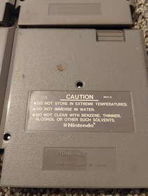 NES 4 Game Lot Super Mario Bros, Baseball, Metal Gear, California Games Nintendo