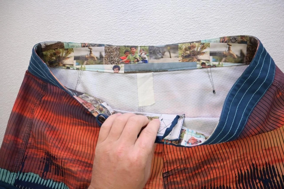 Quiksilver Highline Board Shorts Stretch Striped Floral Surf Water Swim Mens 36 - Image 4 of 4