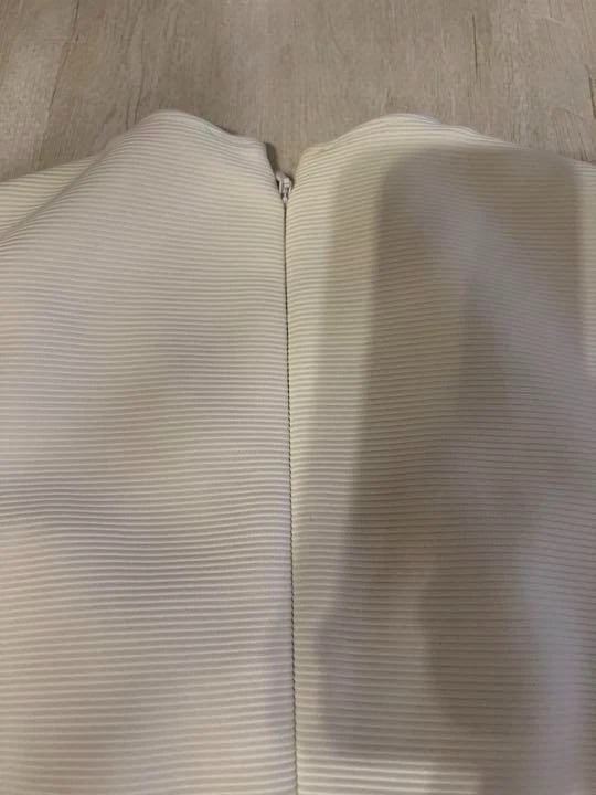 Abito donna Miu Miu taglia gratis indossato delicatamente design elegante GIAPPONE