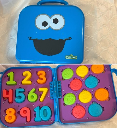 Seasame Street On The Go~Numbers & Colors~ Cookie Monster Take Along Case