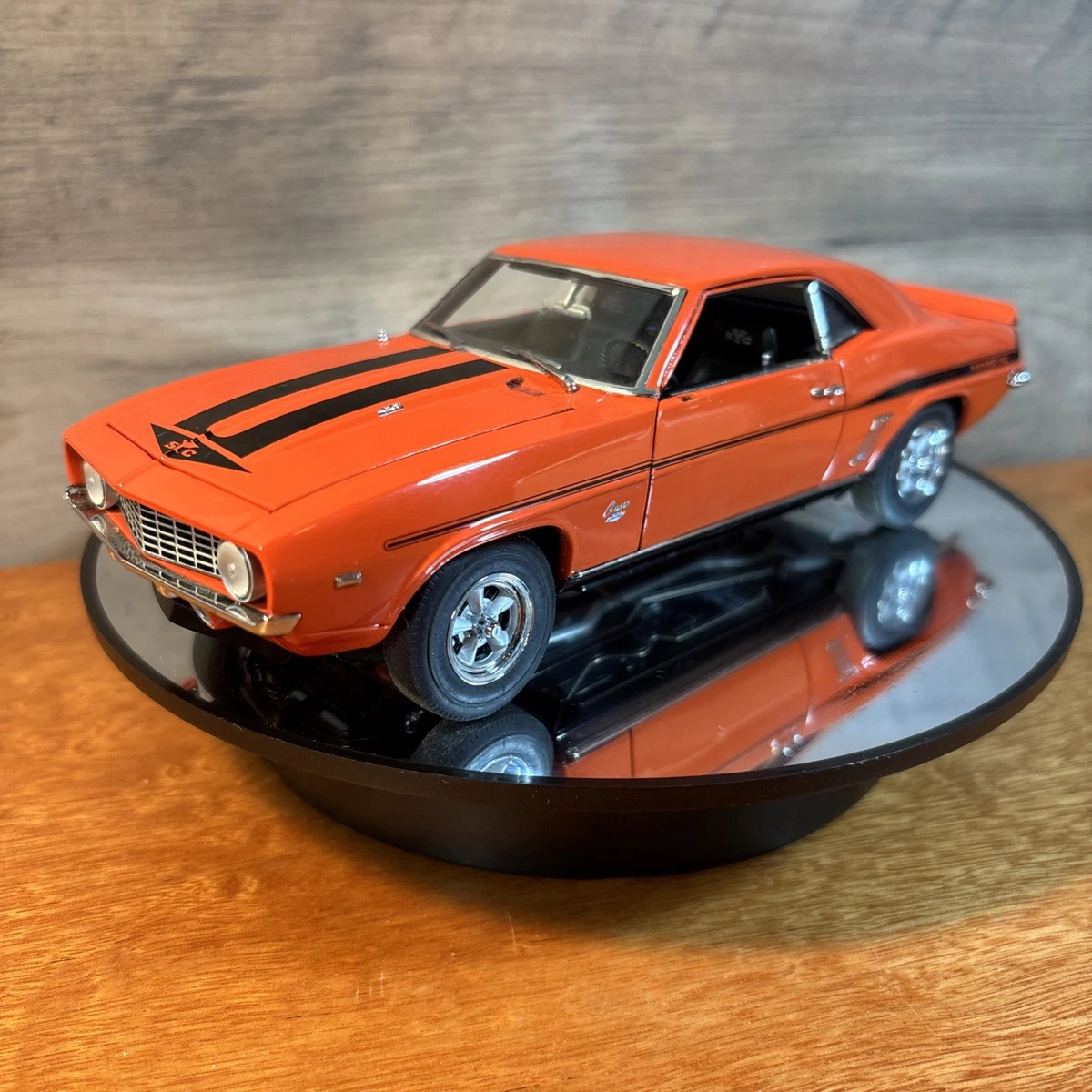 Danbury Mint Chevrolet Camaro Contemporary Manufacture Diecast