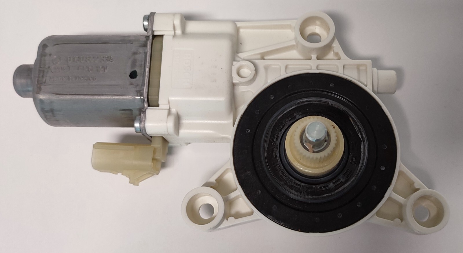 Moteur lève vitre arrière droite Lancia Voyager pour réparer mécanisme bloqué