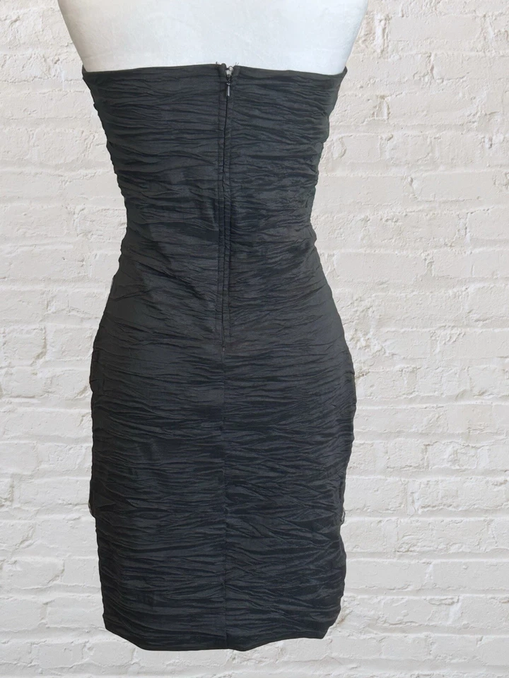 Mini Vestido Poesía Negro Sin Tirantes Bodycon Cóctel Evento Talla M Ropa de Club Salir Foto 2 de 4