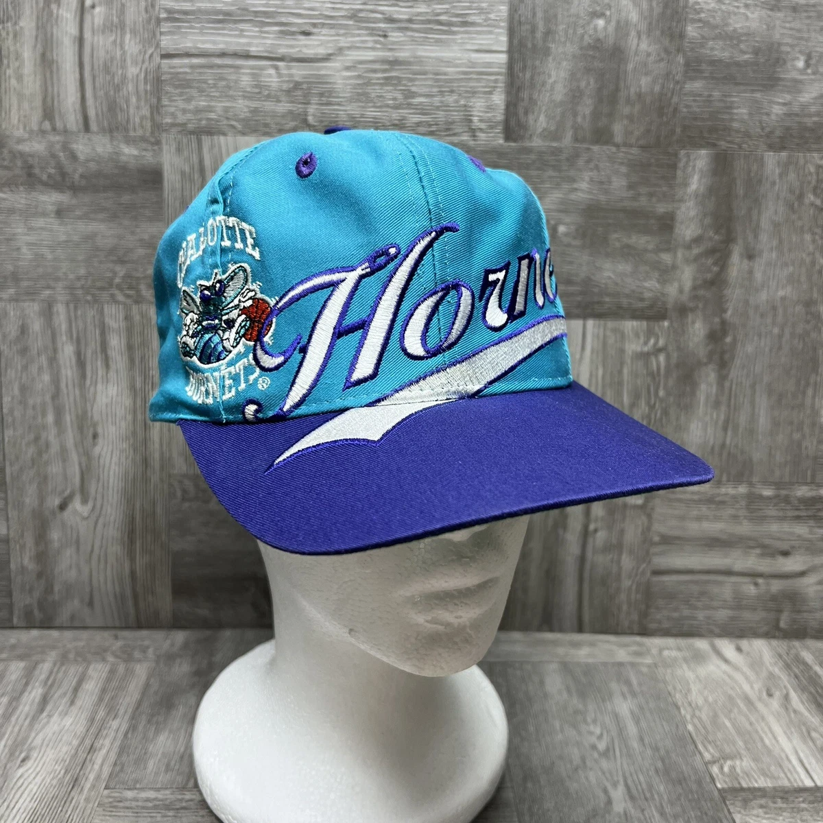 Vintage outlet nba snapbacks