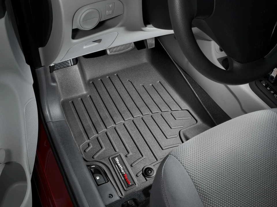 WeatherTech 脚垫 FloorLiner 适用于 - 现代口音 - 第一排 — 第 2/4 张图片