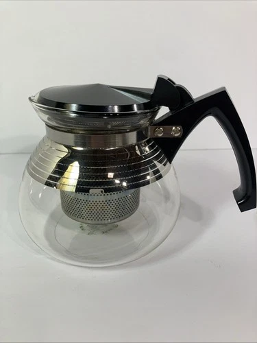 Vintage Pyrexware 4 Cup Coffee/ Tea Pot With Infuser