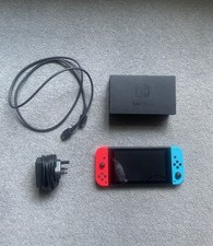 Nintendo Switch Console 32GB Neon Red/Blue V2 - Bundle with Dock & Cables