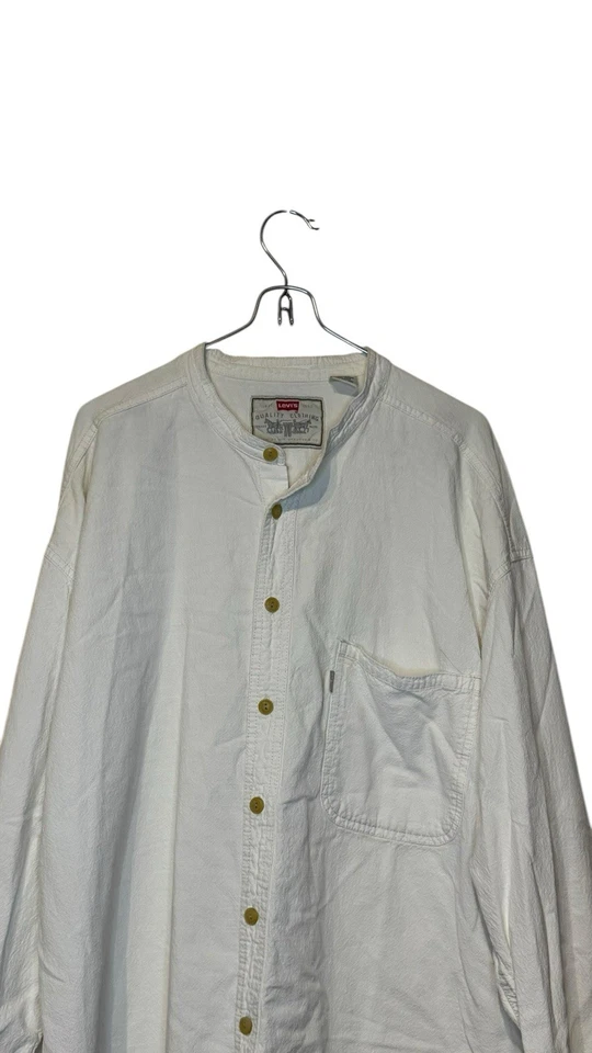 Camisa para hombre Levi's vintage cuello con bandas bolsillo abotonable manga larga crema XL Foto 3 de 4