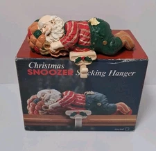Christmas Snoozer Sleeping Santa Claus Stocking Hanger in Original Box ZSH-SNT
