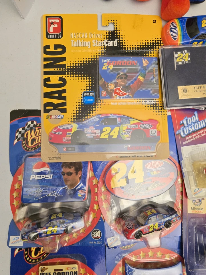 23 Piece Jeff Gordon Lot WINNERS CIRCLE Collection Die-Cast Cars NASCAR - Image 3 of 4