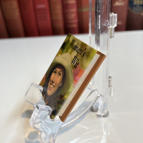 The Little Book of Women's Wit : A Book of Quotations by Melissa Lieberman... - Picture 3 of 4