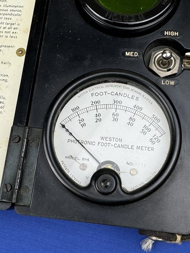 Vintage WESTON Foot Candle Meter Model 614 ~ Clean, Directions & Case Included - Picture 2 of 14