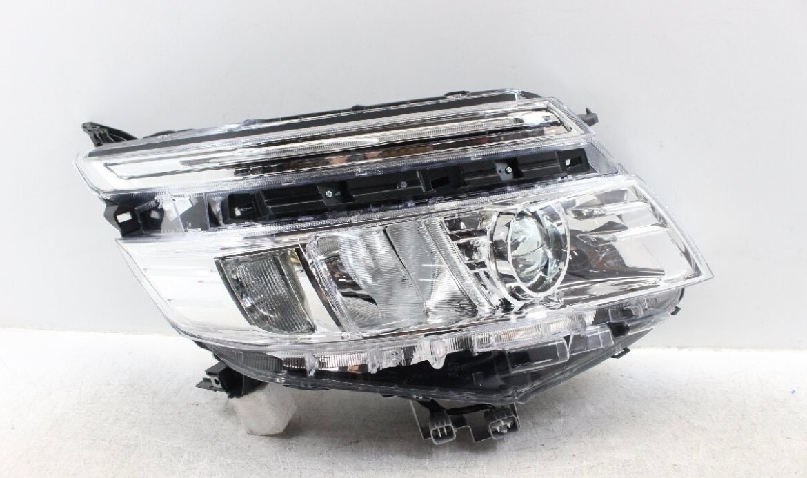Headlight Right Assembly Genuine TOYOTA VOXY ZRR80 New From